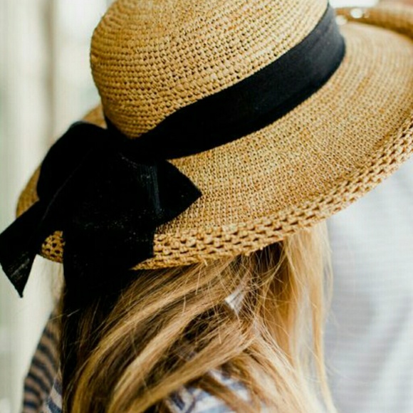 Meet your Posher, Orla - Picture 2 of 2